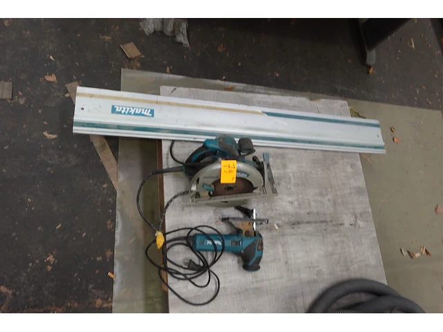 2x machine makita - afbeelding 1 van  6