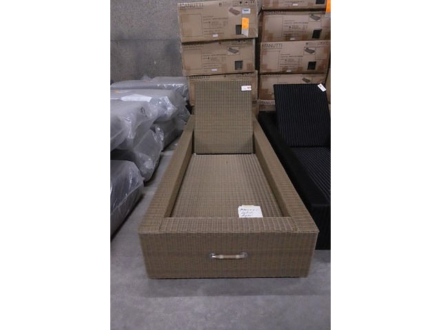2x manutti ligbed aspen wicker - afbeelding 1 van  3