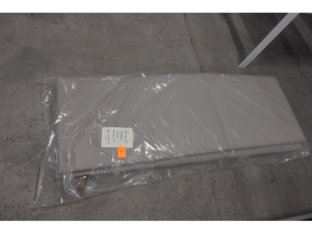 2x manutti ligbed kussen - afbeelding 1 van  3