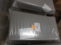 2x manutti ligbed kussen - afbeelding 1 van  4