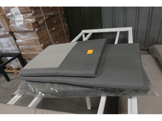 2x manutti ligbed kussen - afbeelding 2 van  2