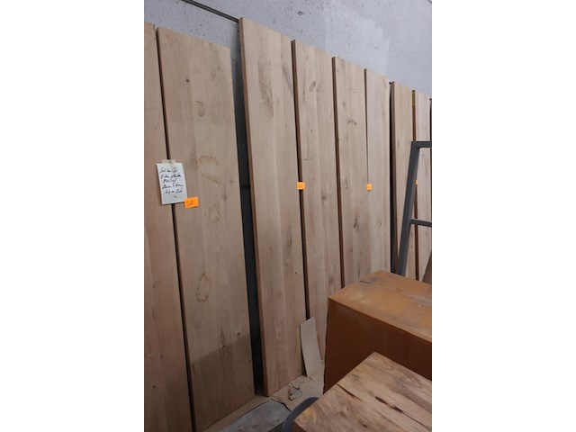 2x massief eiken plank - afbeelding 1 van  4