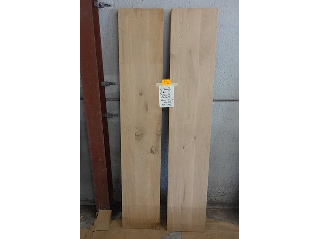 2x massieve eiken planken - afbeelding 1 van  4