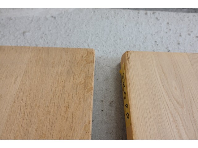 2x massieve eiken planken - afbeelding 3 van  4