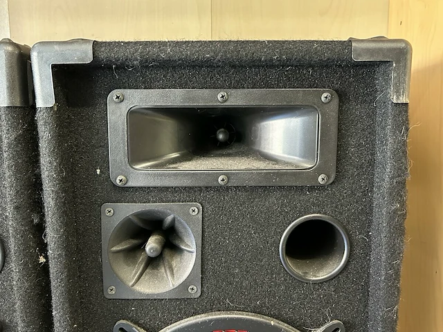 2x max speaker - afbeelding 3 van  5