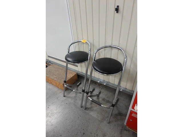 2x metalen barstoel - afbeelding 3 van  3