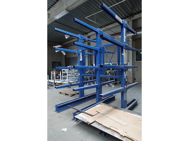 2x metalen dubbelzijdige draagarmstelling - afbeelding 3 van  8