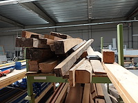 2x metalen houder + inhoud divers hout - afbeelding 5 van  6