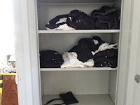 2x metalen kast + inhoud - afbeelding 4 van  9