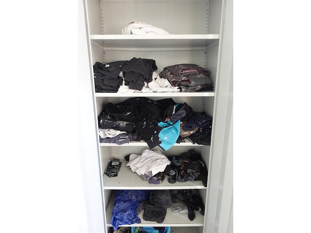 2x metalen kast + inhoud - afbeelding 5 van  9