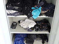 2x metalen kast + inhoud - afbeelding 6 van  9