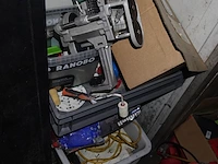 2x metalen kast met inhoud - afbeelding 3 van  14