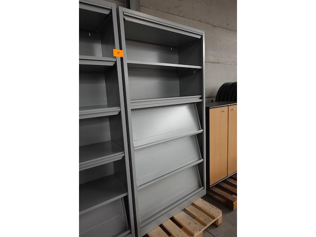 2x metalen kast - afbeelding 4 van  4