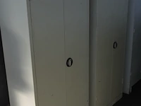 2x metalen kast