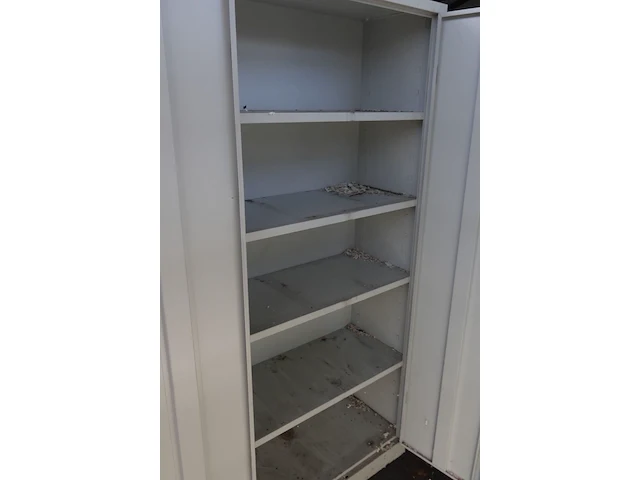 2x metalen kast - afbeelding 2 van  3