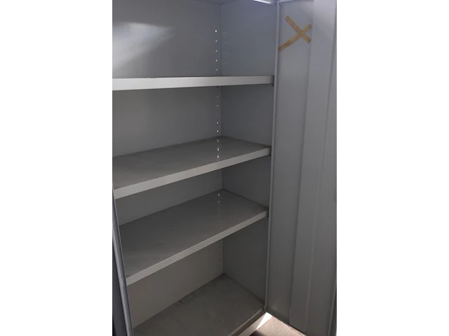 2x metalen kast - afbeelding 3 van  3