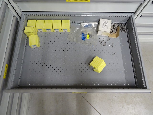 2x metalen ladekast lista + inhoud - afbeelding 2 van  16