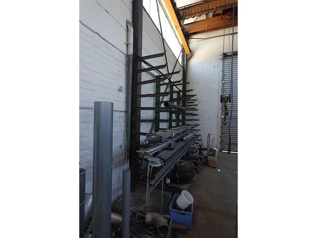2x metalen rek met 10 staanders - afbeelding 4 van  4
