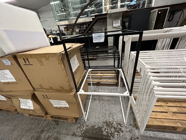 2x metalen tafelframe - afbeelding 1 van  3
