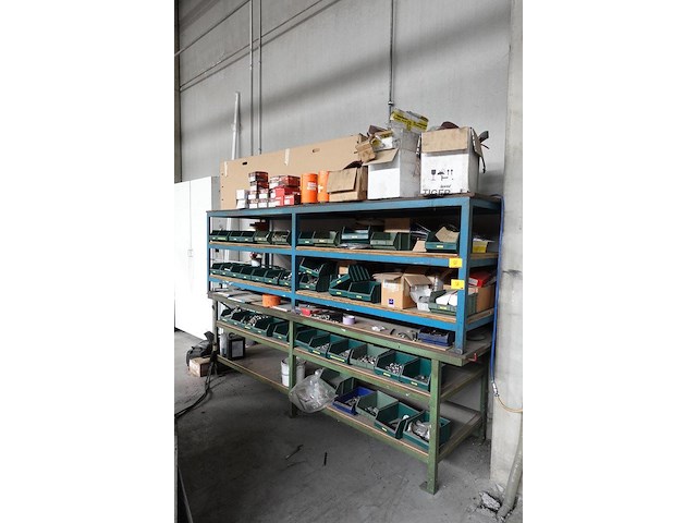 2x metalen werkbank - afbeelding 3 van  3