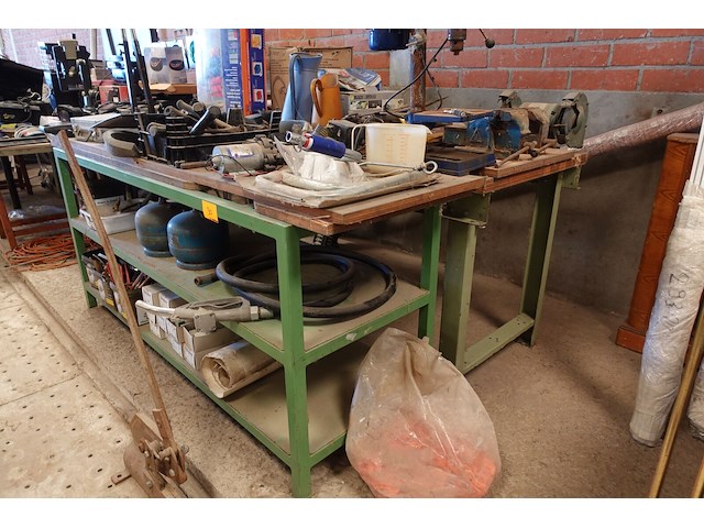 2x metalen werkbank - afbeelding 1 van  3