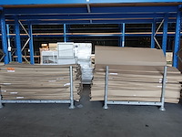 2x metalen/stapelbare houder met karton - afbeelding 1 van  3