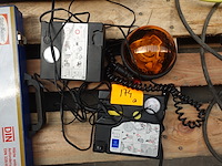 2x mini pomp & lamp - afbeelding 1 van  5