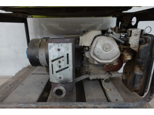 2x mobiele benzine stroomgroep pramac - afbeelding 6 van  6