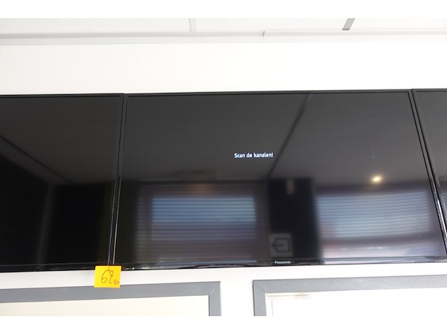 2x monitor panasonic - afbeelding 3 van  3