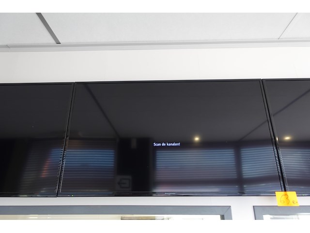 2x monitor panasonic - afbeelding 2 van  3