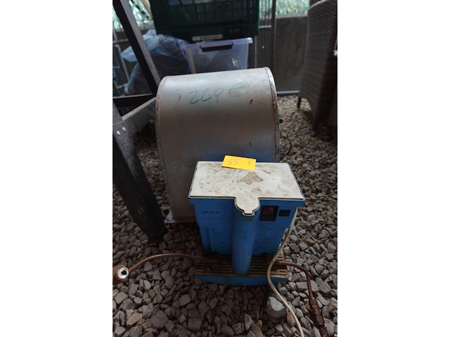 2x motor - afbeelding 1 van  6