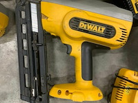 2x nagelpistool - afbeelding 3 van  4