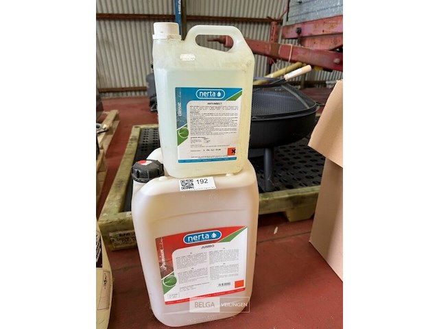 2x nerta - autoshampoo + anti-insect - afbeelding 1 van  3