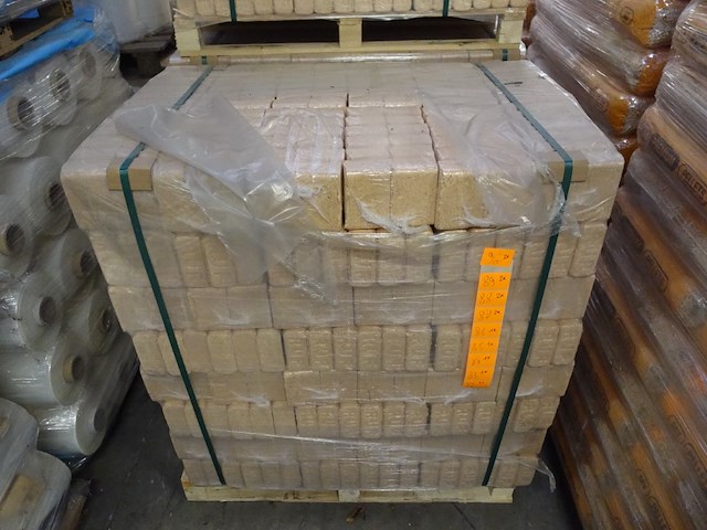 2x pallet briketten - afbeelding 2 van  3