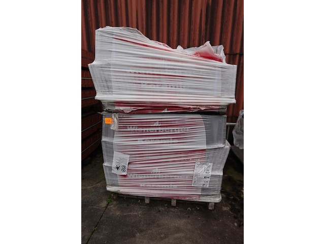 2x pallet dakpannen wienerberger - afbeelding 1 van  4