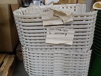 2x pallet divers toebehoren dieren - afbeelding 5 van  12