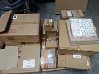 2x pallet diverse decoratie j-line - afbeelding 1 van  13