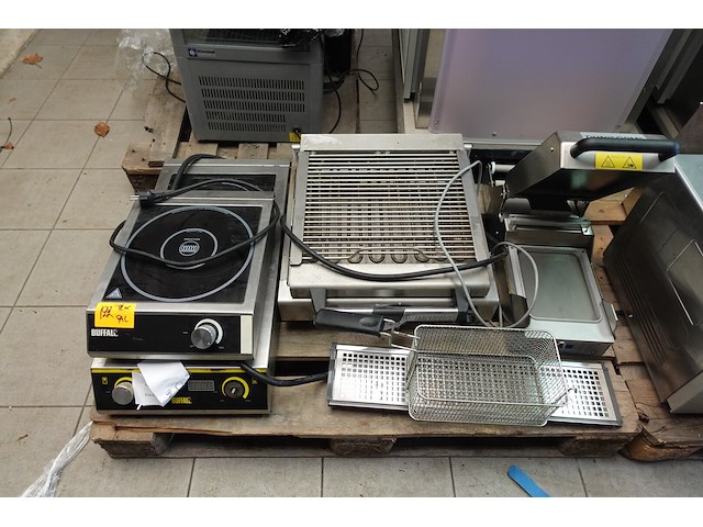2x pallet diverse inox horecatoestellen - afbeelding 1 van  14