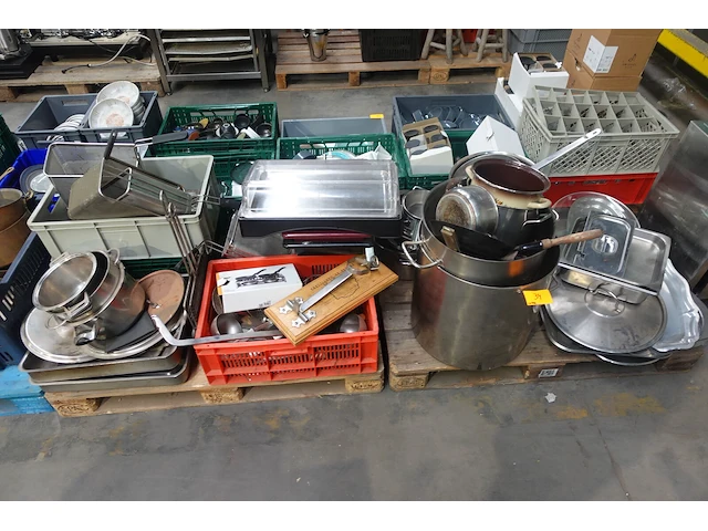 2x pallet diverse inox kookpotten + toebehoren - afbeelding 1 van  18