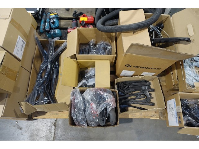 2x pallet diverse onderdelen fietsherstelling - afbeelding 2 van  5