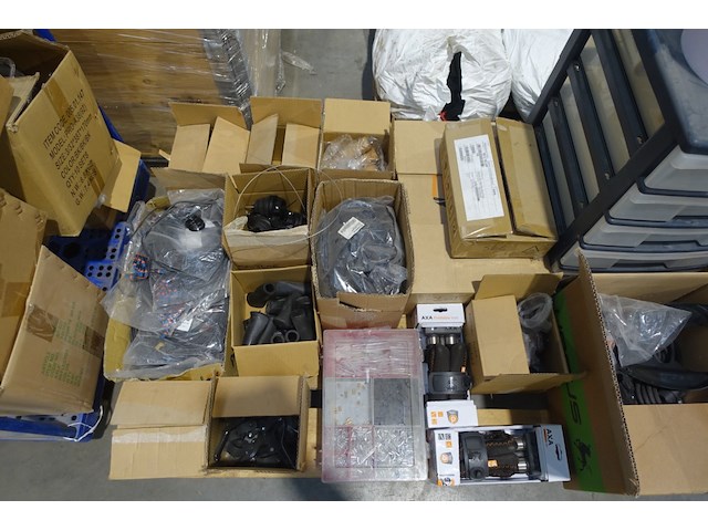 2x pallet diverse onderdelen fietsherstelling - afbeelding 3 van  6