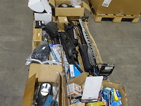 2x pallet diverse reserveonderdelen brommer/motoren - afbeelding 1 van  6