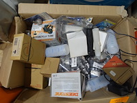 2x pallet diverse reserveonderdelen brommer/motoren - afbeelding 4 van  8