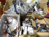 2x pallet diverse reserveonderdelen brommer/motoren - afbeelding 5 van  8