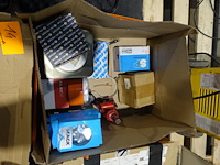 2x pallet diverse reserveonderdelen brommer/motoren - afbeelding 8 van  8