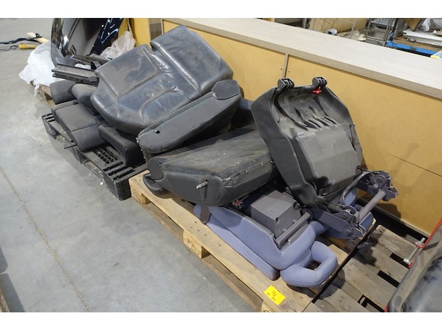 2x pallet diverse zetels - afbeelding 2 van  3