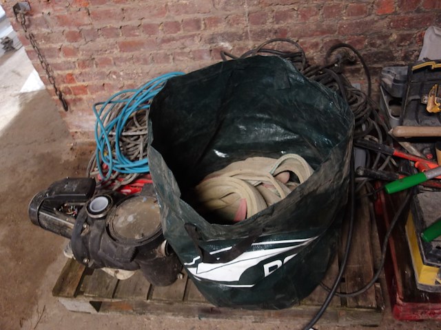 2x pallet diversen - afbeelding 2 van  4