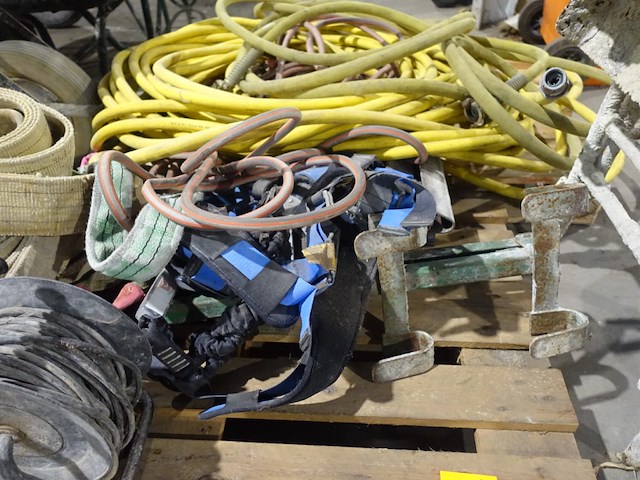 2x pallet diversen - afbeelding 4 van  9