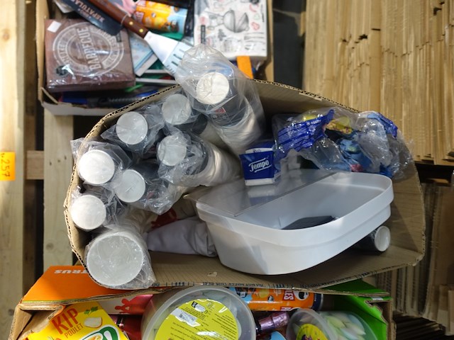 2x pallet diversen - afbeelding 5 van  10