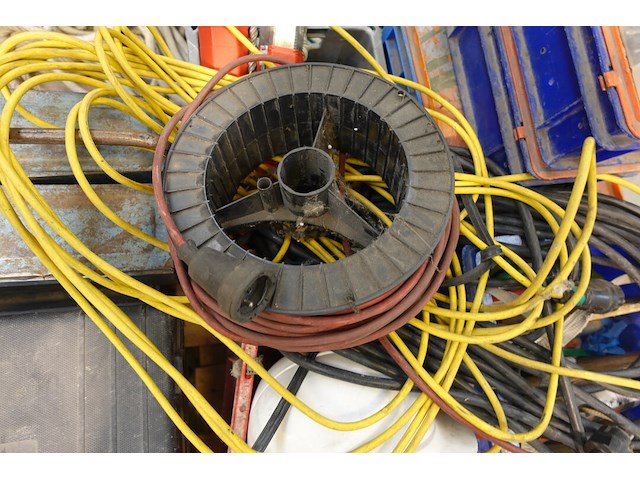 2x pallet diversen - afbeelding 6 van  11